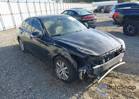 2015 Infiniti Q50 Premium/Sport z USA, uszkodzony, nr VIN JN1BV7AP5FM335838